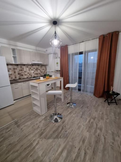 Td Apartments 2 ยาช ภายนอก รูปภาพ